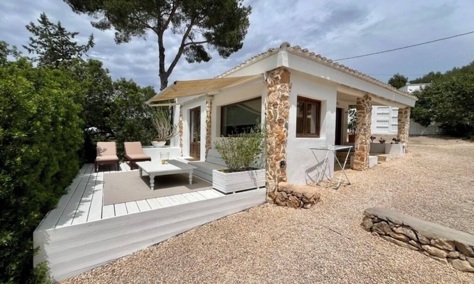 Santa Eulalia del Rio House | Bungalow en Finca