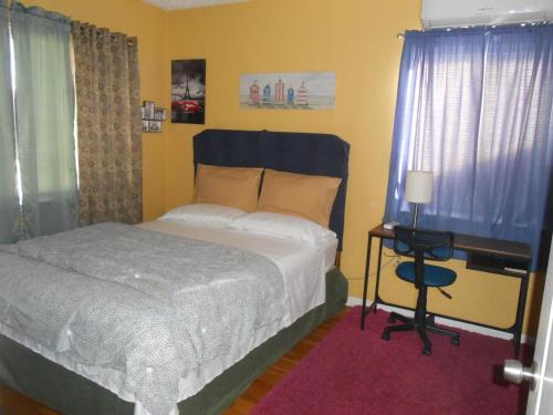 Sun Valley House | Burbank Airport Universal City