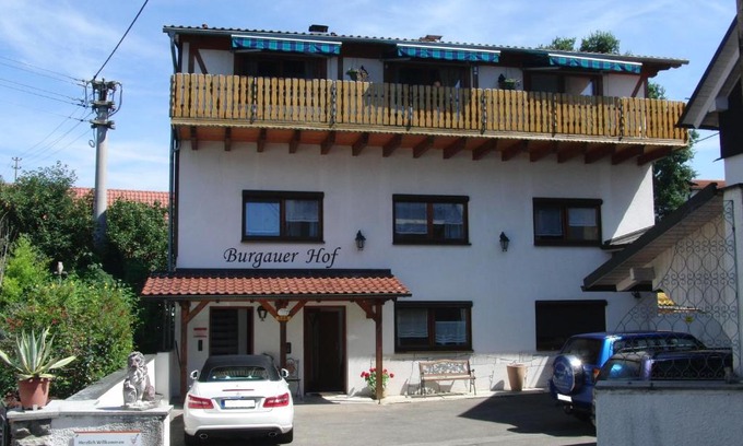 Burgau Apartment | Burgauer Hof