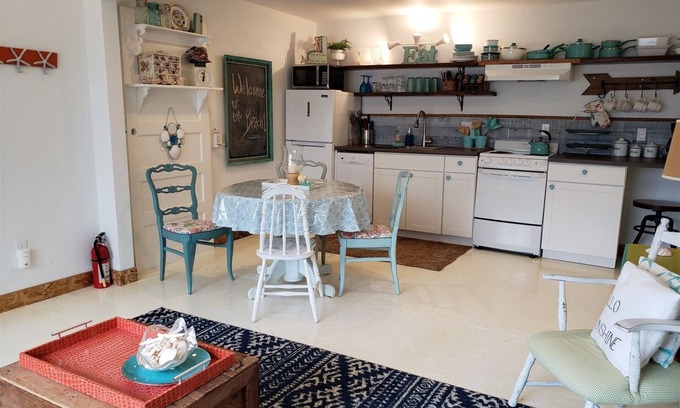 Ocean Shores House | Burlap and Lace Coastal Cottages # 3