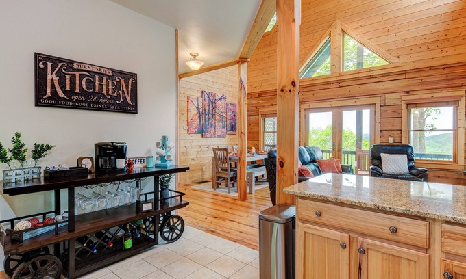 Wolf Laurel Cabin | Burnt Skies- Cabin-Hatley Pointe-Amazing Sunsets-Hot tub- Grill-Game Room