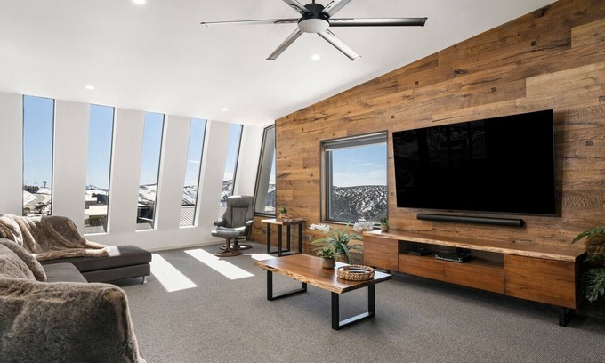 Hotham Heights Ski Chalet | Burramungee - Mt Hotham