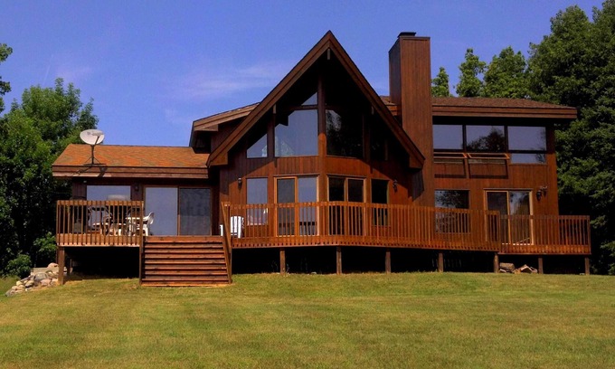 Cheboygan County House | Burt Lake, Lake Front Family Vac. Home, 4 BR-3 BA, Great Sunsets in Private Sub