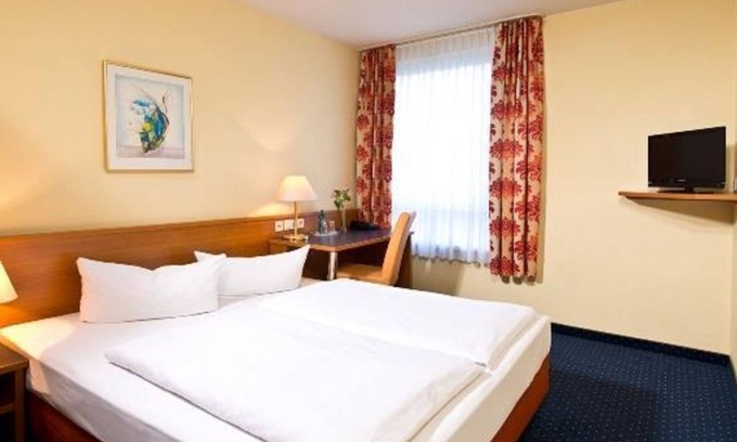Suedvorstadt House | Business room - Early booking rate - ACHAT Hotel Dresden Altstadt