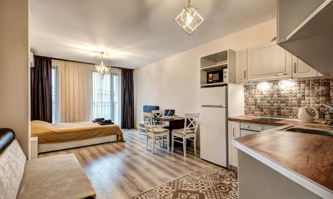 G.K. Bratya Miladinovi Apartment | Business Studio Zia 2- in Lazur