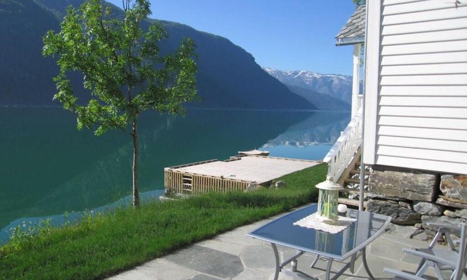 Ulvik House | "Butikken" - Zeecabines