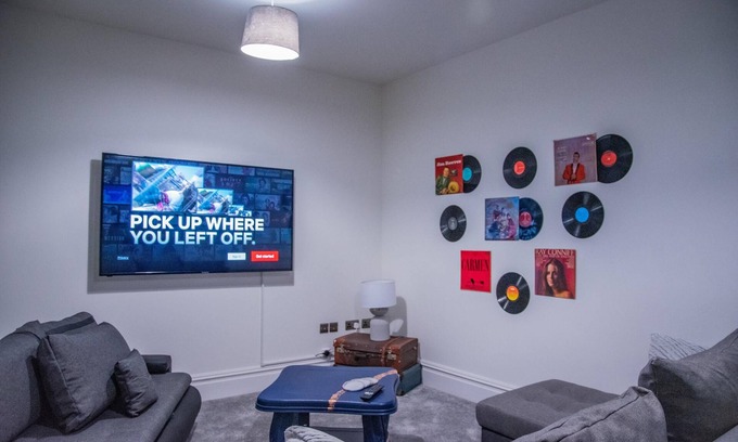 Leeds Apartment | BV Classic 3Bedrooms@Leeds Perfect For Contractors
