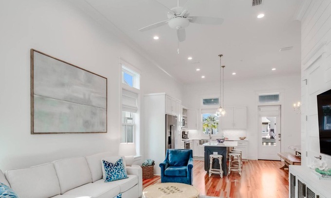 Orange Beach Cottage | BVR 02 - Coastal Cottage by Liquid Life