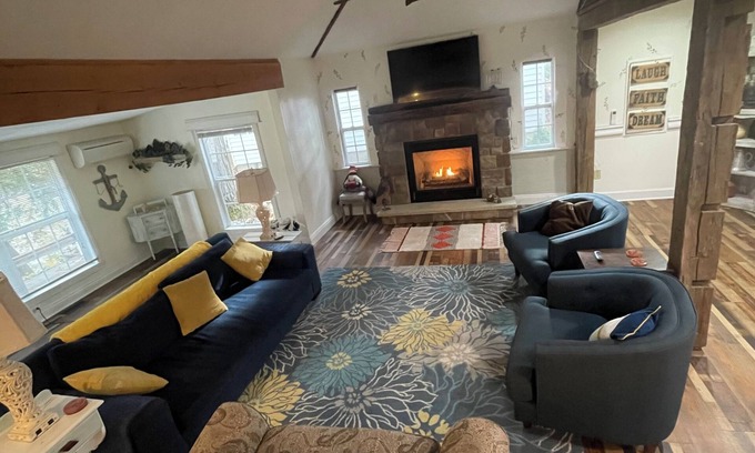 Austinburg House | By The Rivers Edge.remodeled cozy cottage
