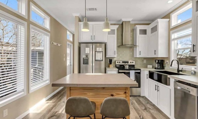 Owens Cross Roads House | Byrd 6 Cozy Byrd Nest