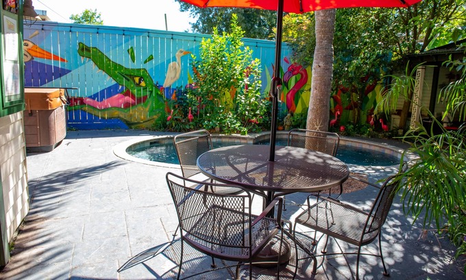 Bywater House | Bywater New Orleans oasis with 4 suites and cocktail pool