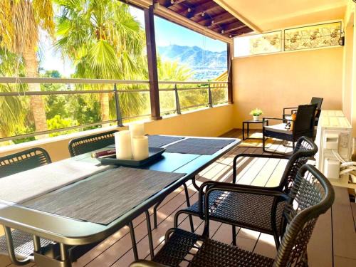 Torrequebrada Apartment | Cálido apartamento con gran terraza y vistas a 600 metros del mar
