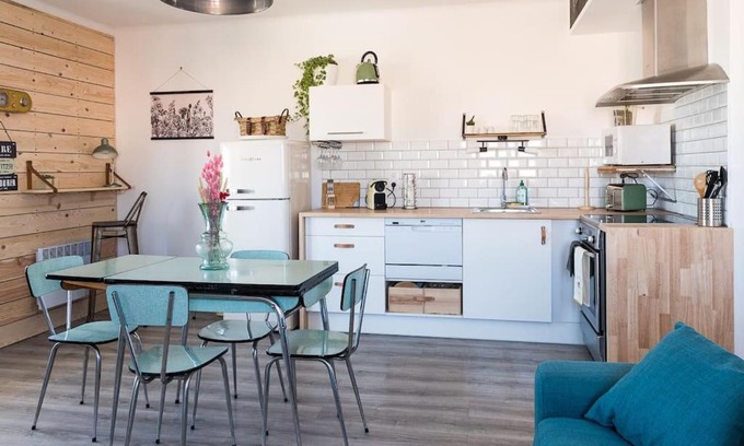 Narbonne-Plage Apartment | C'est l'Amour à la plage