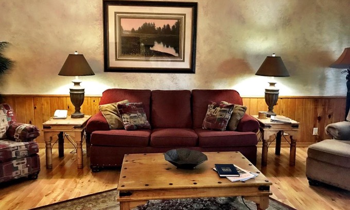 Mount Ida House | C15, Two bedroom, two bath log-sided, luxury Harbor North cottage with hot tub cottage