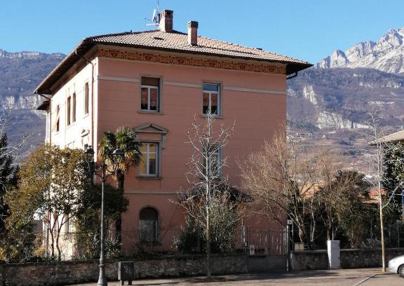 Rovereto Bed & Breakfast | Ca' antica B&B