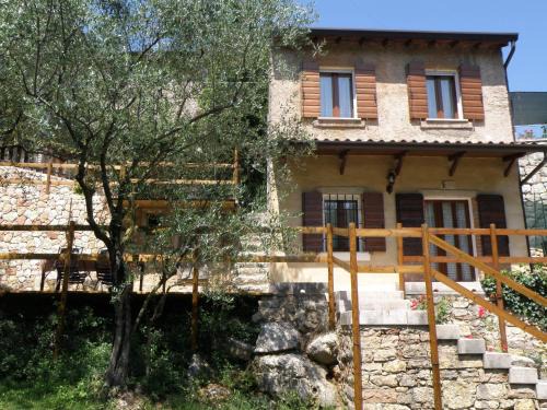 Sant'Ambrogio di Valpolicella House | Ca' Spina: Sweet Home in Valpolicella