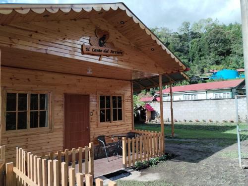Oxapampa Cabin | Cabaña El canto del Arriero