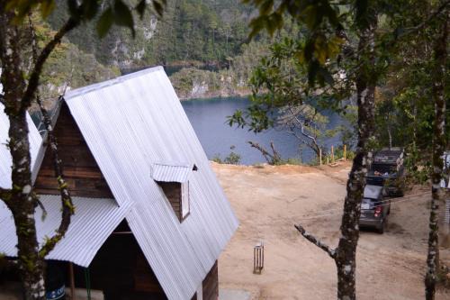 La Trinitaria Ski Chalet | Cabañas Cinco Lagos