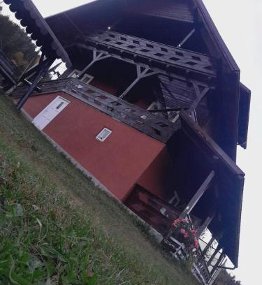 Garda de Sus House | Cabana Adelin