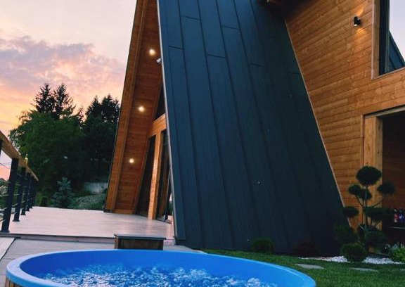 Borsa Ski Chalet | Cabana Ana