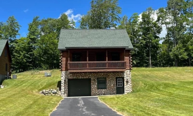 Gaylord House | Cabin 2340 - Comfortable Log Cabin within Private Resort