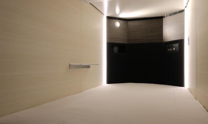 Shinsaibashi Hotel | Cabin & Capsule Hotel J-SHIP Osaka Namba - Vacation STAY 24724v