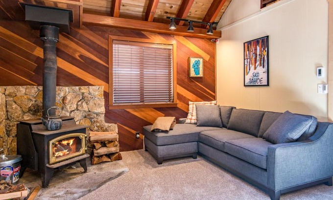 Tahoma House | Cabin Oasis