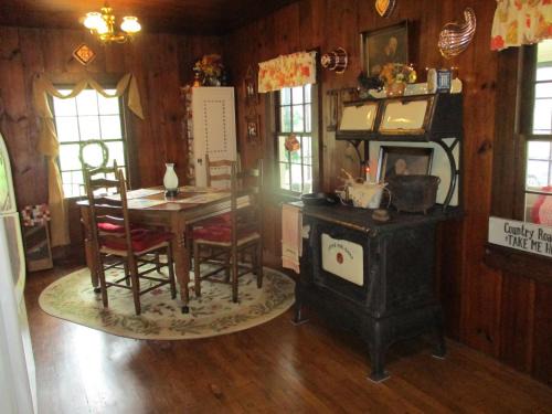Kegley House | Cabin retreat just off I-77, wonderful experience for 2!