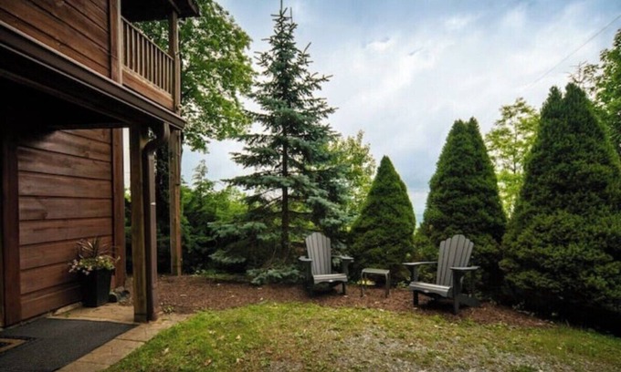 Boone Cabin | Cabin with Amazing Mountain Views*Hot tub*Fire pit