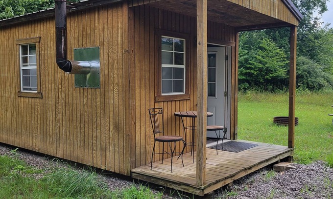 Moorestown RV Rental | Cabin1 Cozy mini cabin in Falmouth/Merritt area
