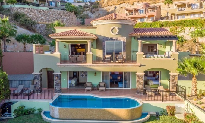Paraiso Escondido Villa | Cabo San Lucas 3 Bedroom Villa Sleeps 10