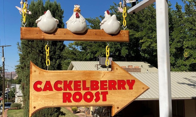 La Verkin House | Cackelberry Roost, Zion, just a quick 22-min drive away, Great for nfamilies.