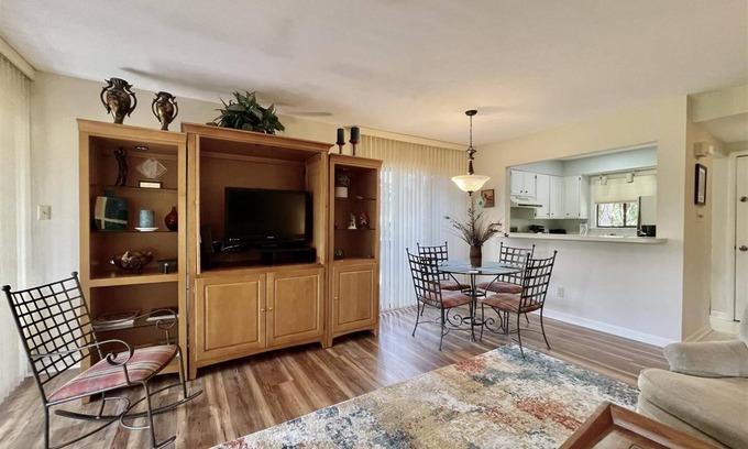 Pinehurst Condo | Caddies Corner Summar