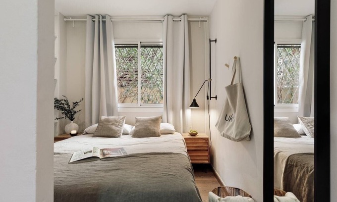 Les Tres Torres Apartment | Cadi - 1 bedroom apartment in Sant Gervasi