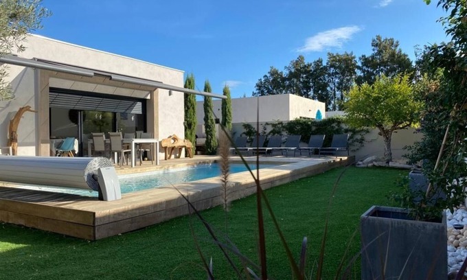 Lecci House | Cala Rossa: MT * charm + Quality/Price – Private heated pool-Air conditioning- WIFI