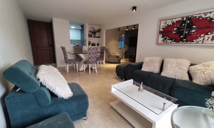 Menga Apartment | Cali Breeze