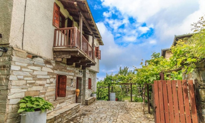 Tsagarada House | Calliope's Stone Manor