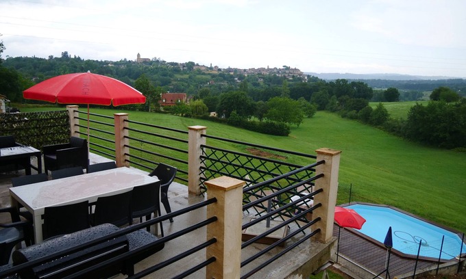 Pays-de-Belves House | Calme Mais pas Isolée et Quelle Vue!