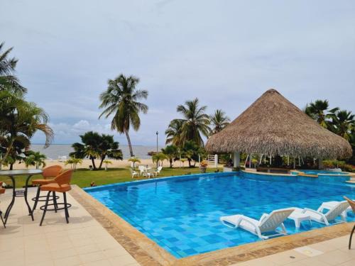 Bocachica Bed & Breakfast | CAMATAJUA BARU HOUSE