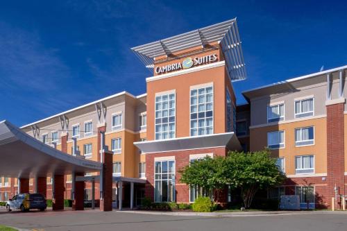 Morrisville Hotel | Cambria Hotel Raleigh-Durham Airport