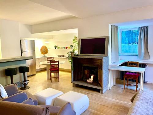 Quartiere XV Della Vittoria Apartment | Camilluccia ponte Milvio Farnesina luxury loft with private box parking