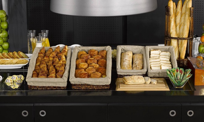 Mont-Saint-Aignan Hotel | Campanile Rouen Nord - Mont Saint-Aignan