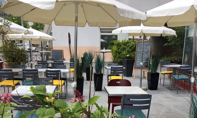 Montigny-le-Bretonneux Hotel | Campanile Saint Quentin en Yvelines