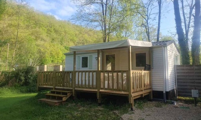 Le Change House | Camping 3 étoiles - Piscine - eeeghf