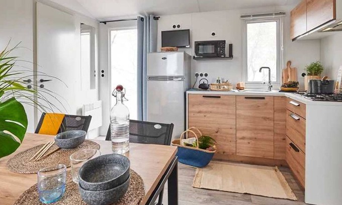 Talmont-Saint-Hilaire House | Camping 3 étoiles - Piscine - ccafbgi