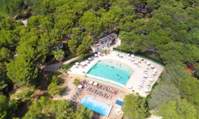 Castelnau-de-Guers House | Camping 4 étoiles - Piscine - eechdg