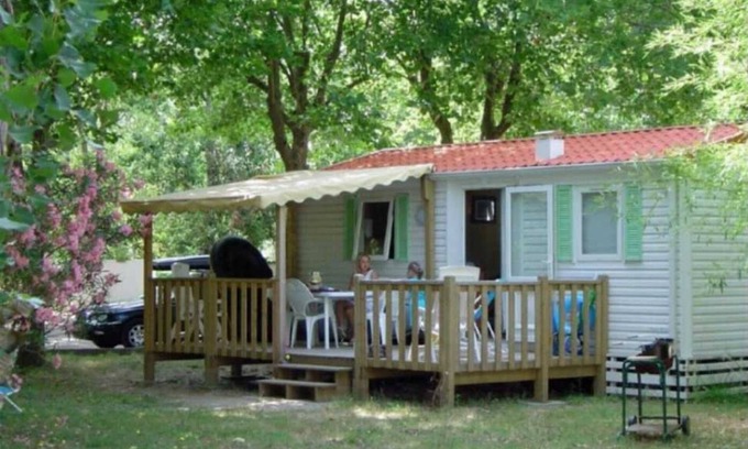 Ghisonaccia House | Camping - ccbbg0h - Two Bedroom Apartment, Sleeps 5