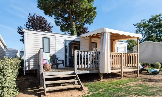 Olonne-sur-Mer House | Camping Club MS Le Trianon * - 4 Room Cottage 6 People + TV