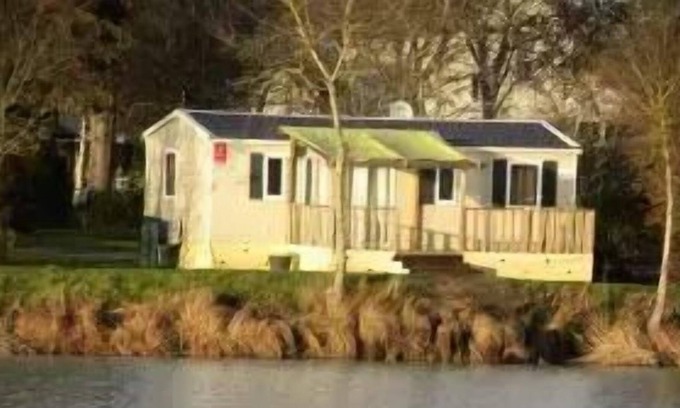Salbris House | Camping de Sologne*** - Mobil Home Sauldre 4 rooms 6 people Air-conditioned Facing the lake