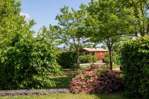 Volvic Other | Camping Onlycamp Pierre & Sources